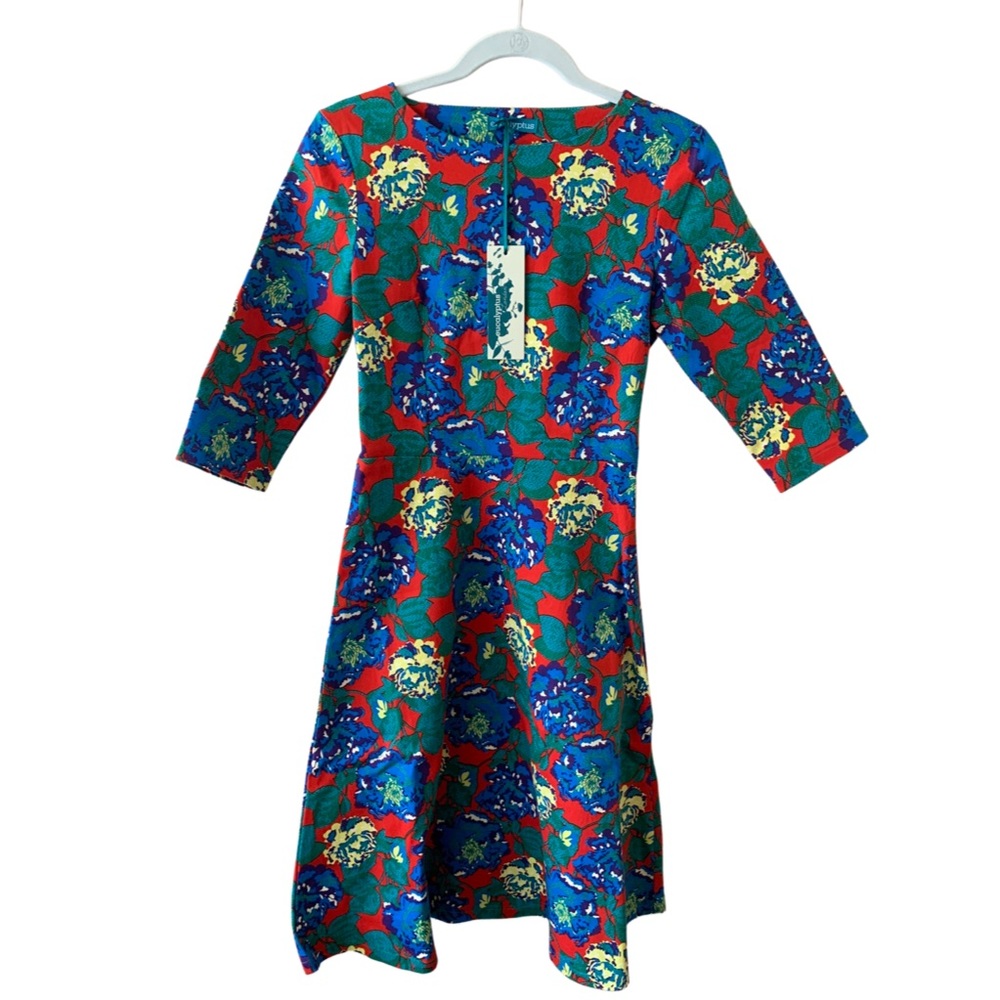 NWT Eucalyptus Bold Colour Floral Dress Size XS